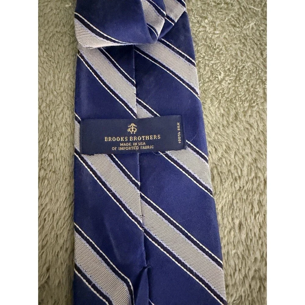 Brooks Brothers Makers Tie Men's Blue Striped 100% Silk Necktie Handmade In USA